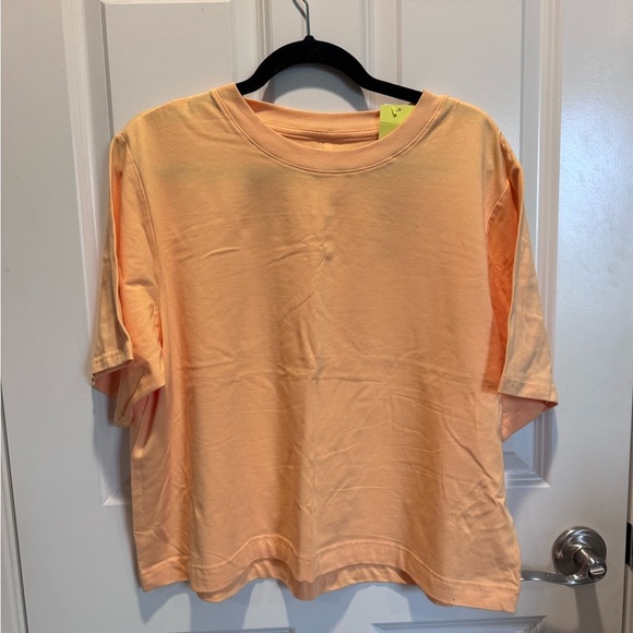 All in motion Peach Oversized T-Shirt - Picture 1 of 2